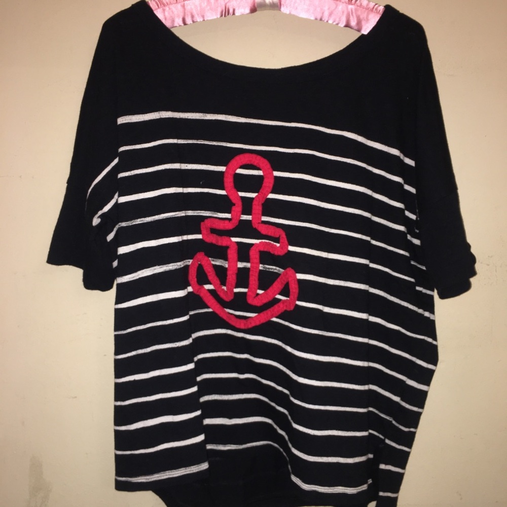 GAP tshirt